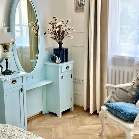 Apartment Wonderland